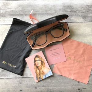 Muse x Hillary Duff Clara Black/Glitter Glasses